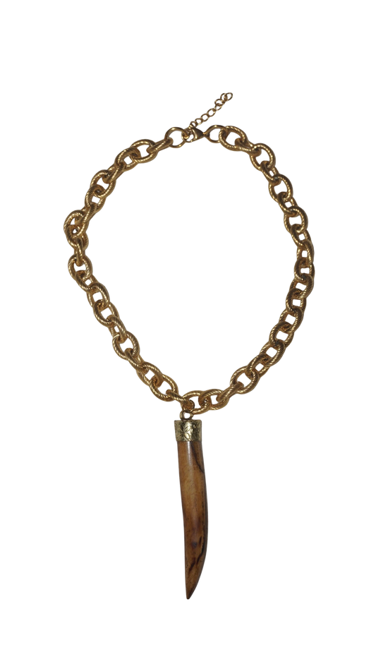 The Sienna Horn Necklace in Sandstone